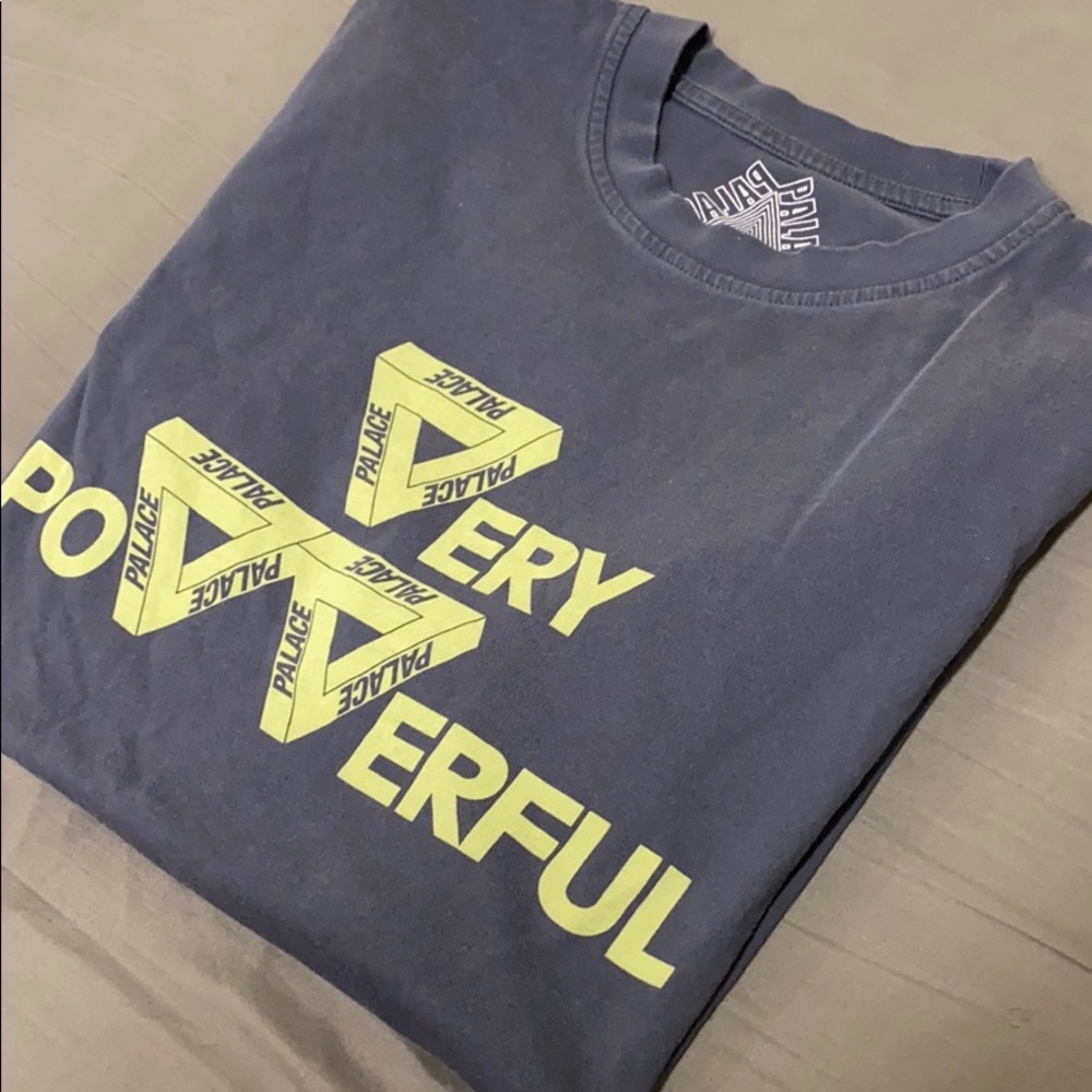 Palace "Very Powerful" Tee Shirt